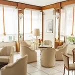 Hotel Excelsior 3*