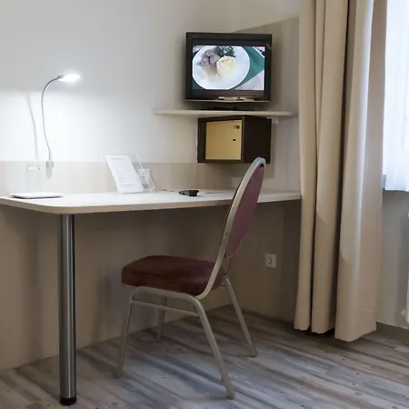 فندق إكسلسيور كاسيل