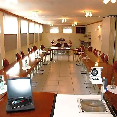Excelsior Hotel 3*