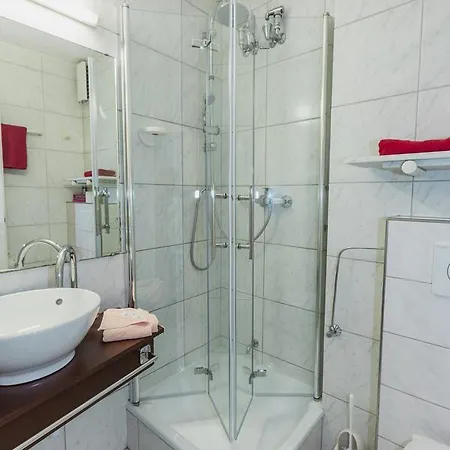 فندق إكسلسيور كاسيل