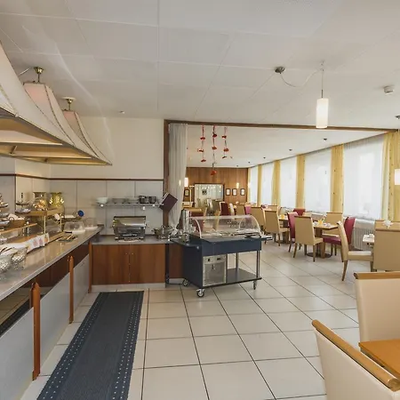 Otel Excelsior 3*