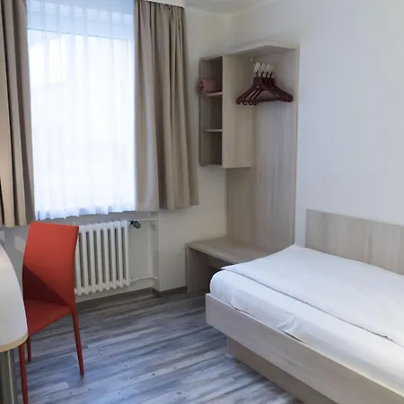 Отель Excelsior 3*