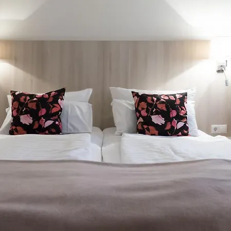 Otel Excelsior 3*